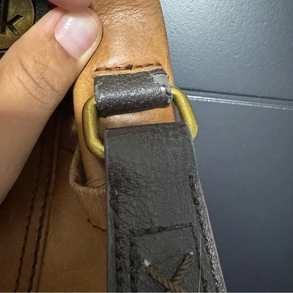 The Sak Kendra Leather Hobo Shoulder Bag - Picture 5 of 10